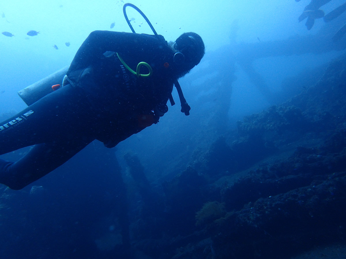 Dive photo 1 of 5